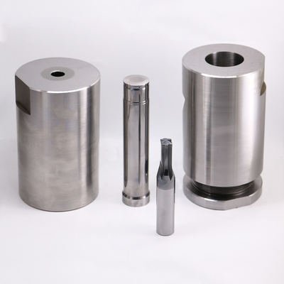 Composants de moules de perforation au carbure de tungstène ou HSS personnalisés emballés dans des cartons