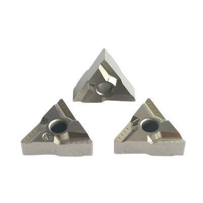TNMG160404L-ZC Outils de tournage de tourneau Carbide indexable Insert utilisé pour les opérations de tournage et de coupe sur le tour CNC et la machine